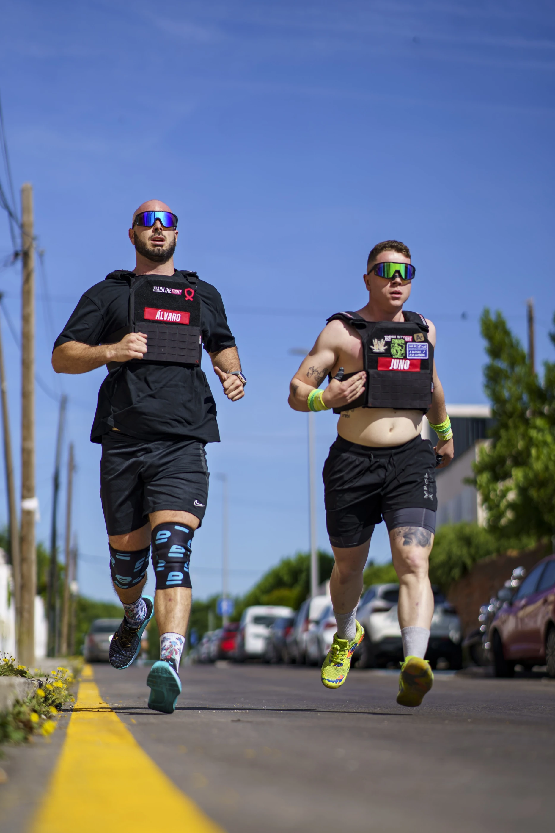 Dos atletas corriendo durante Arashi 2025